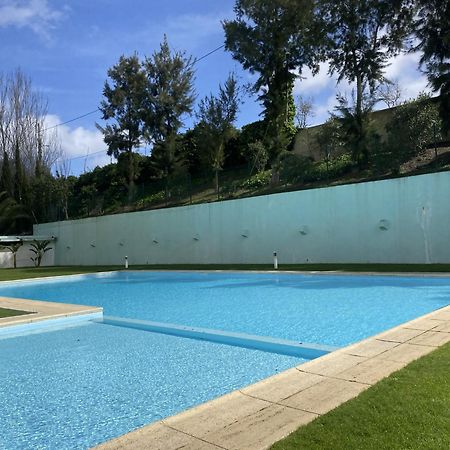 Apart T3 Com Piscina Tenis Ginasio E Parq Infant Lisboa Ngoại thất bức ảnh