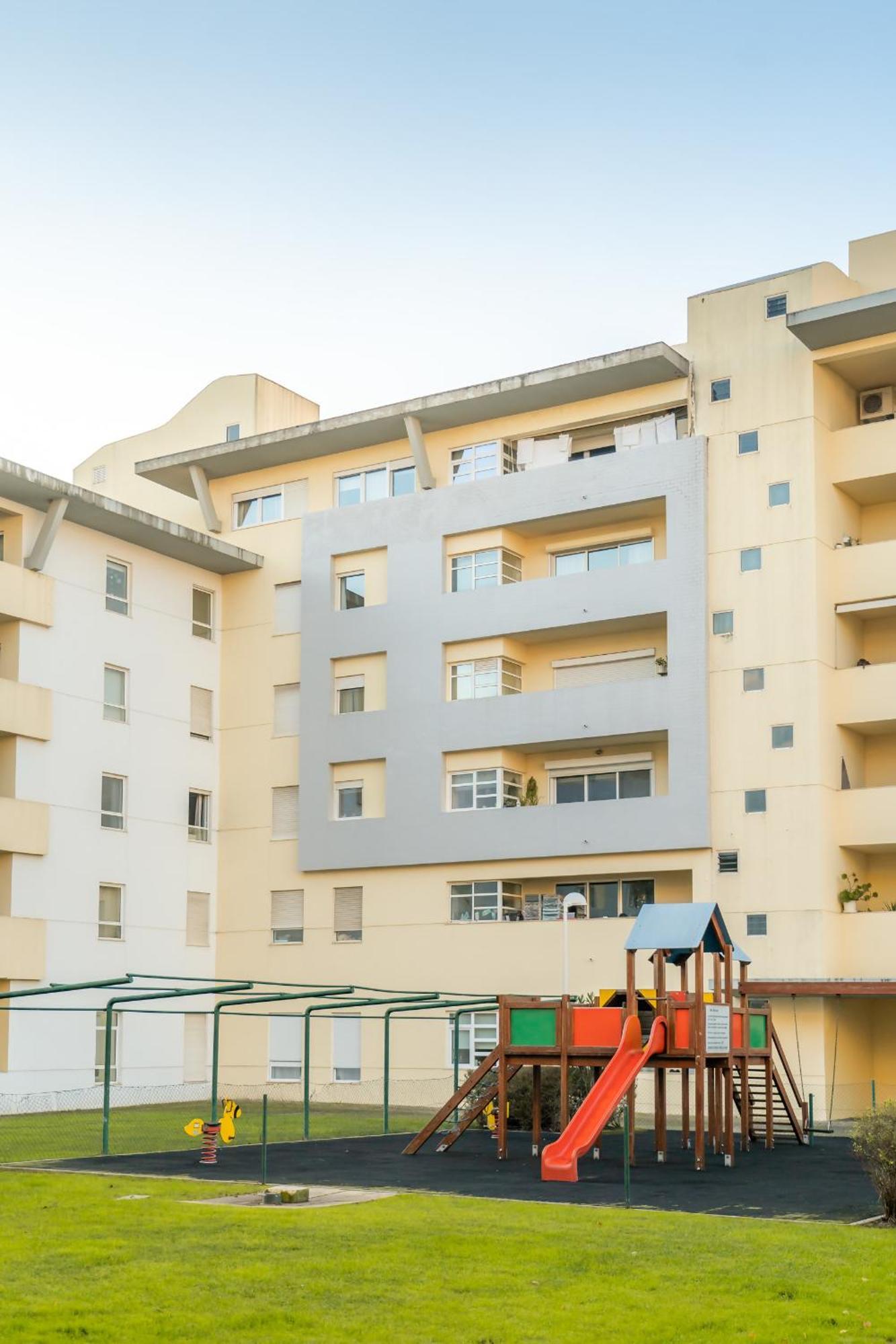 Apart T3 Com Piscina Tenis Ginasio E Parq Infant Lisboa Ngoại thất bức ảnh